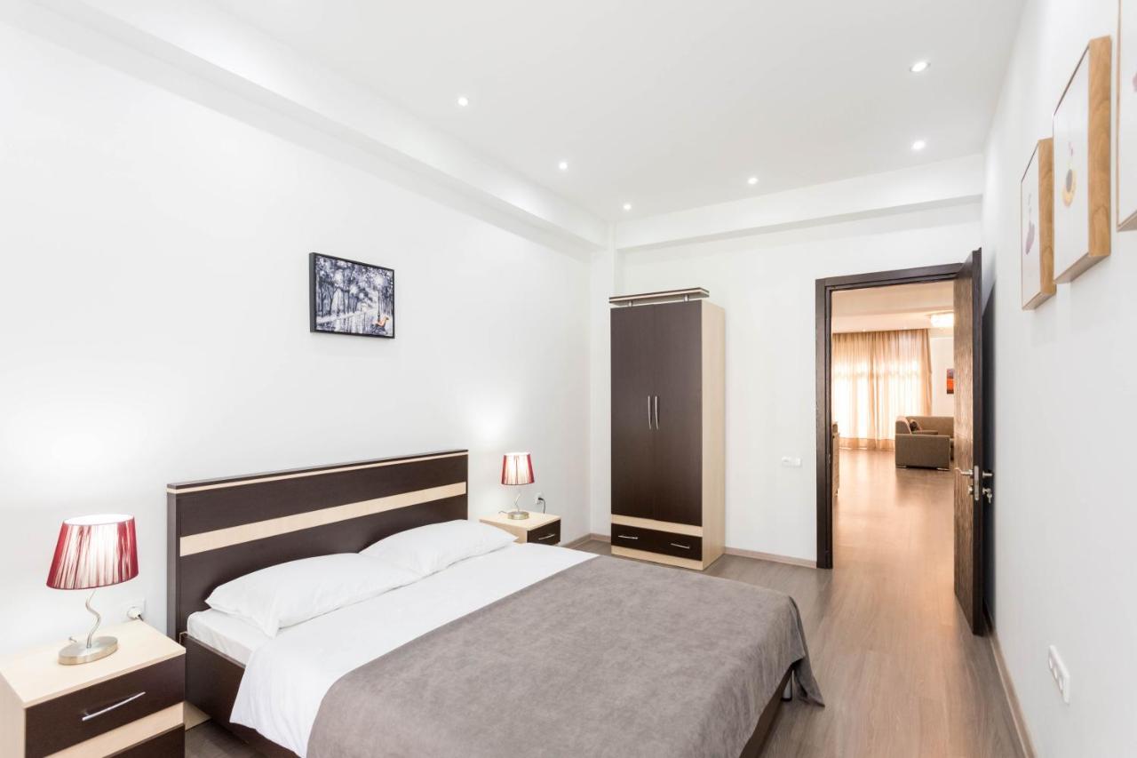 Apartment In The City Center Lll Tiflis Exterior foto