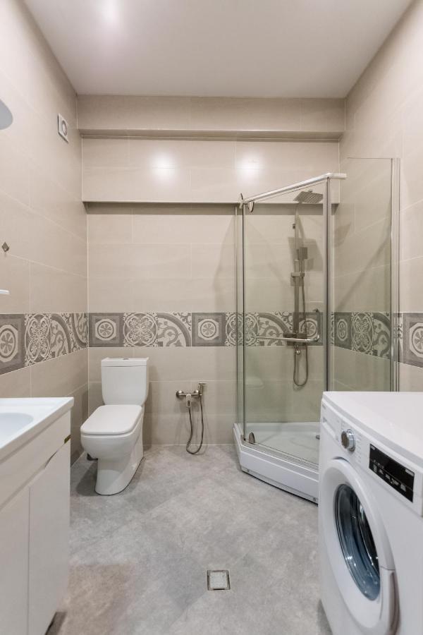 Apartment In The City Center Lll Tiflis Exterior foto