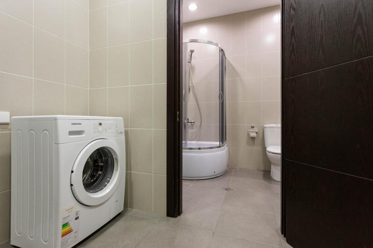 Apartment In The City Center Lll Tiflis Exterior foto
