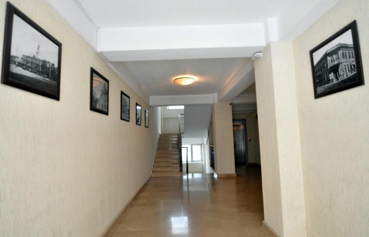 Apartment In The City Center Lll Tiflis Exterior foto